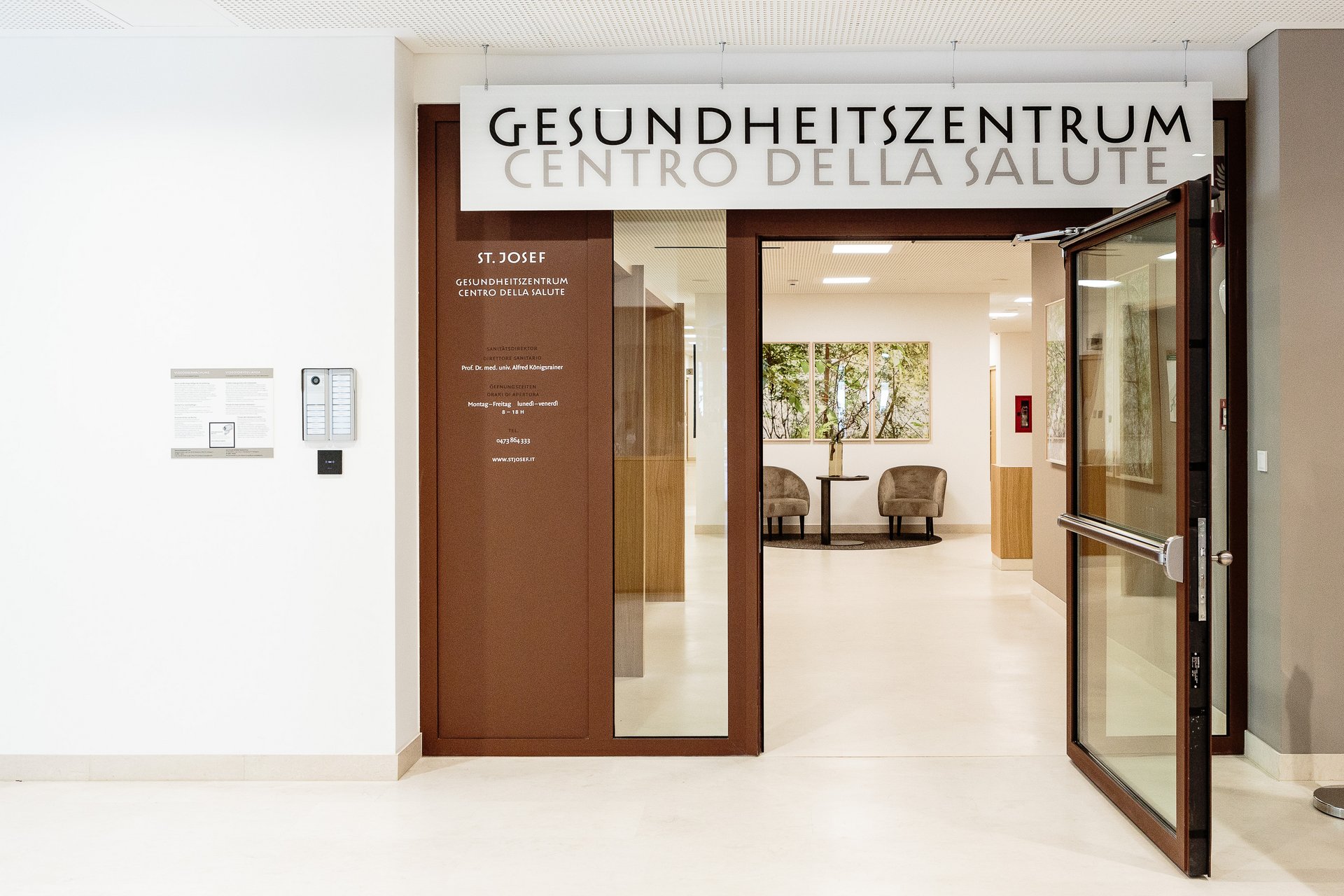 was bedeutet das? ST. JOSEF